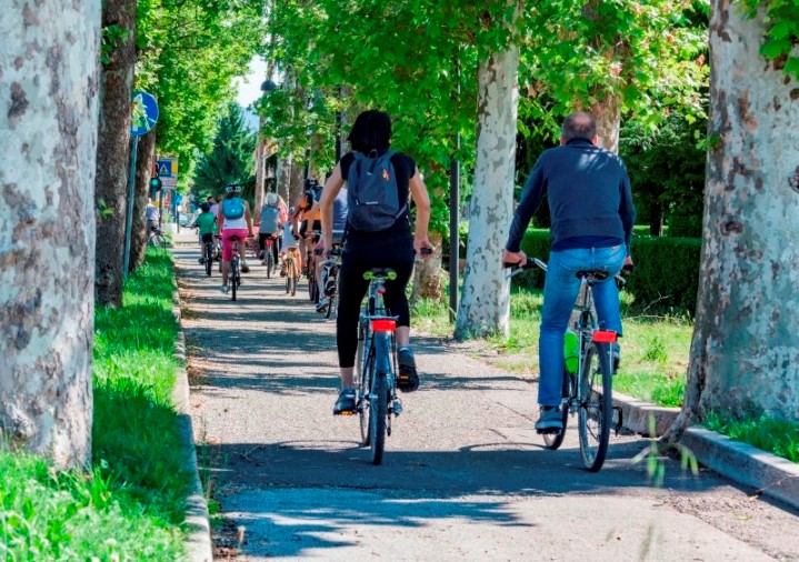 Domenica Tutti In Bici Per La Città E La Campagna (tempo Permettendo ...